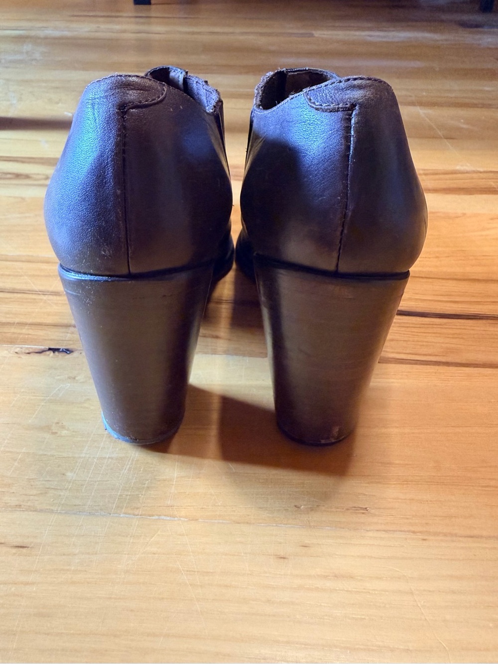 Guess Women's Dark Brown Pointed Leather Ankle Booties - Picture 4 of 5